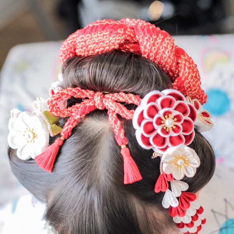 三宮　神戸　生田神社　七五三　訪問着　着付けヘアセット　日本髪風　三歳女の子　着付け師　