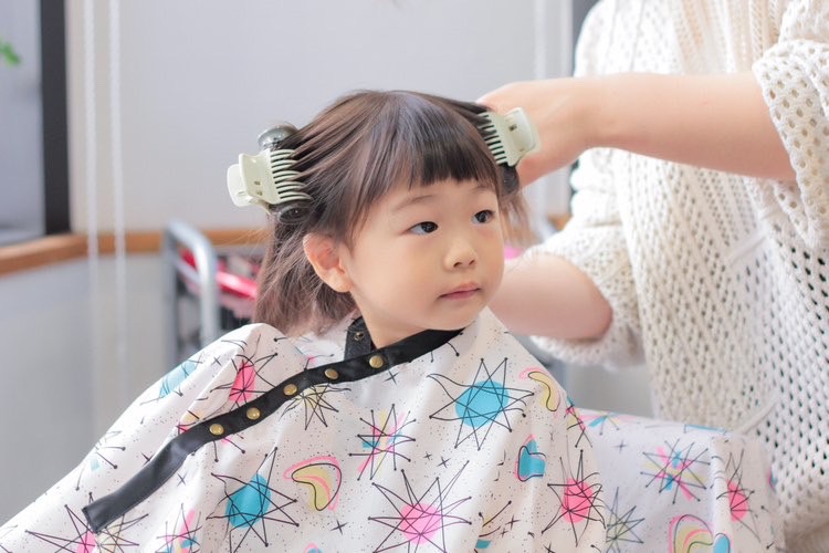 三宮　神戸　生田神社　七五三　訪問着　着付けヘアセット　日本髪風　三歳女の子　着付け師　